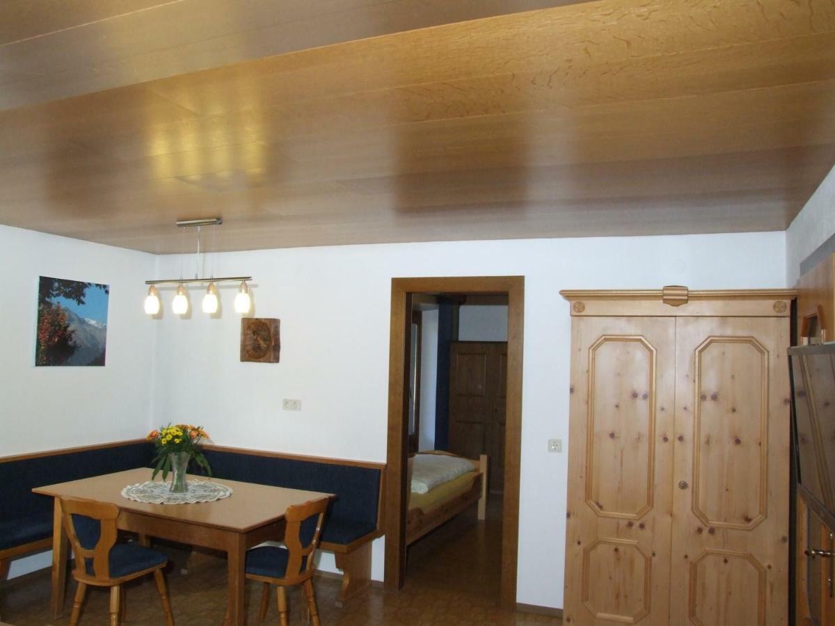 Hotel Sporthaus Troger Sankt Jakob in Defereggen Esterno foto